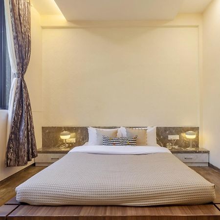 Stayvista'S Firefly Mountain Retreat - Villa With Private Pool, Gazebo & Terrace Карджат Экстерьер фото